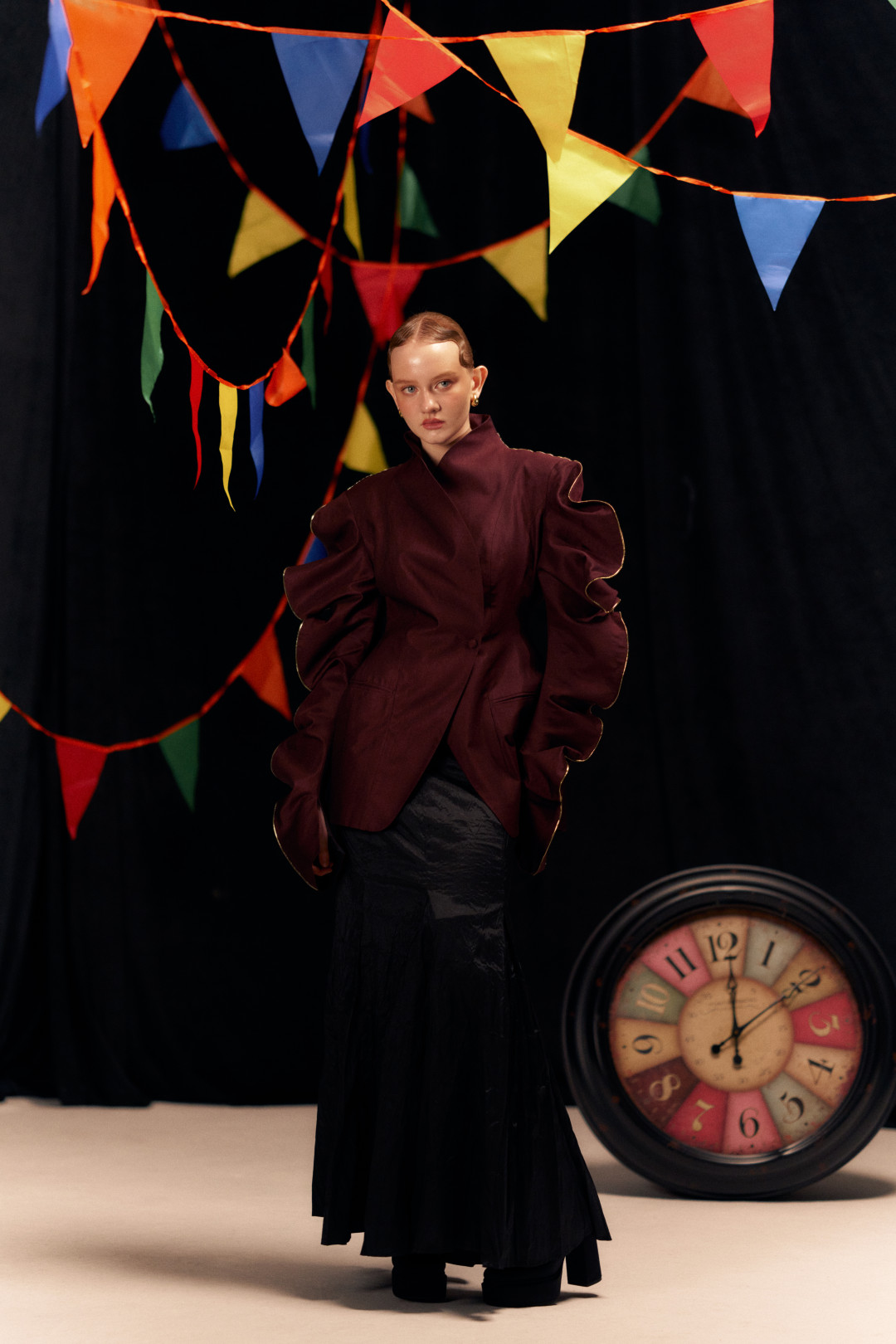 The Midnight Circus: эксклюзивная digital-съемка для ELLE Kazakhstan