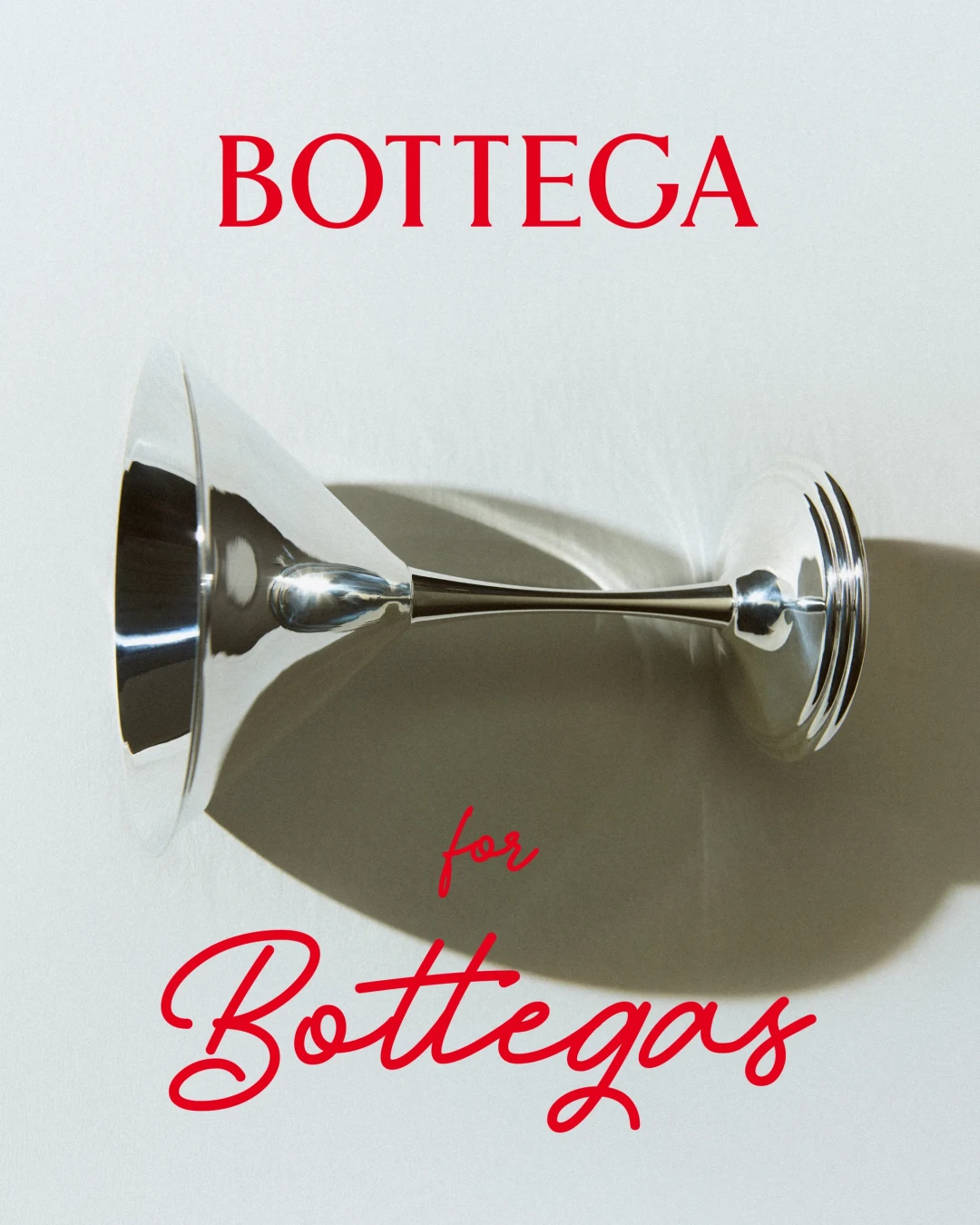 Декабрьское аперитиво: Bottega Veneta представил мини-галерею праздничных ритуалов