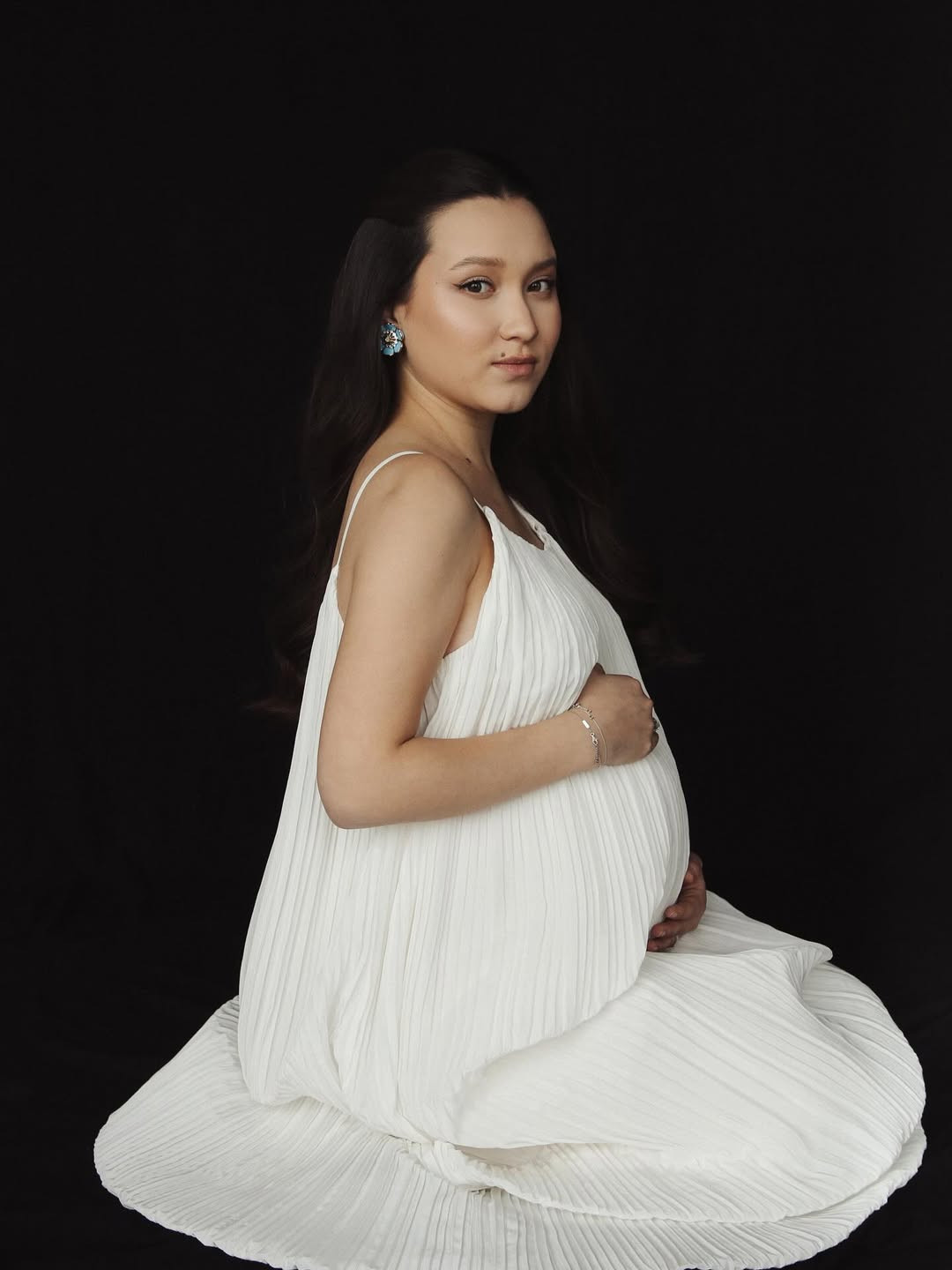 Қайын енемен жыныстық қатынасқа түскен күйеу баласының порно видеосы