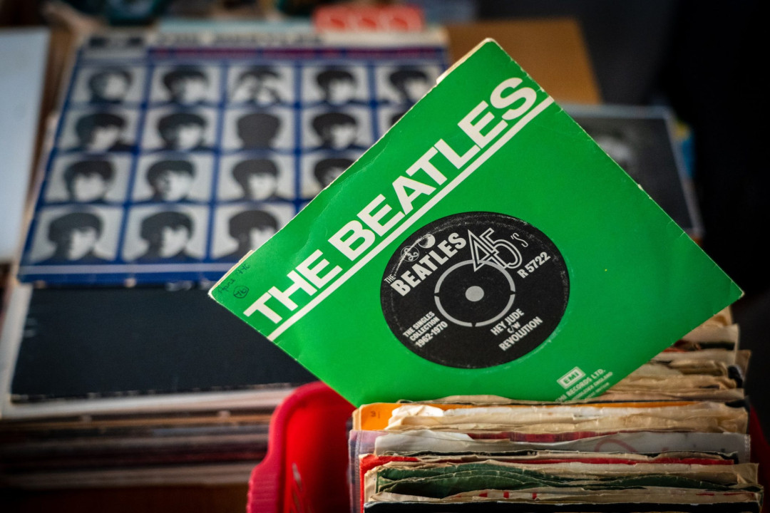 Группа The Beatles впервые номинирована на престижную премию