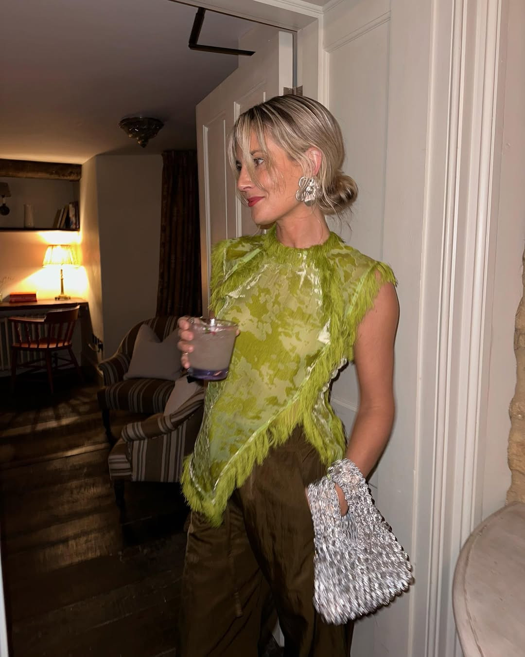 Кез келген күзгі образды сәнді ететін 6 шаш үлгісі