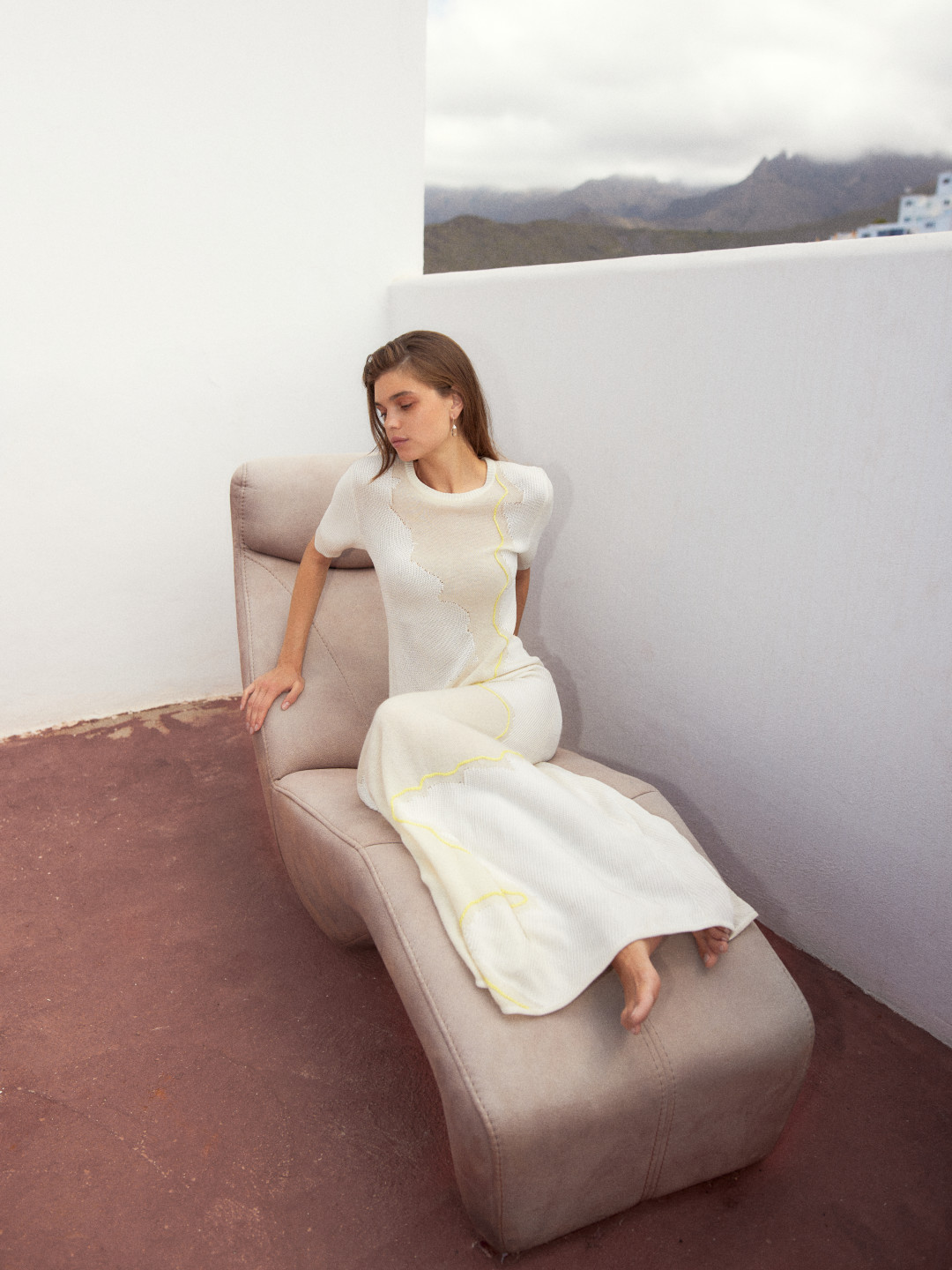 Dressed Myself in Silence: эксклюзивная digital-съемка для ELLE Kazakhstan 