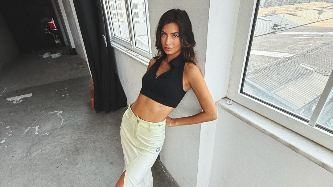 Бусе Искендероглу