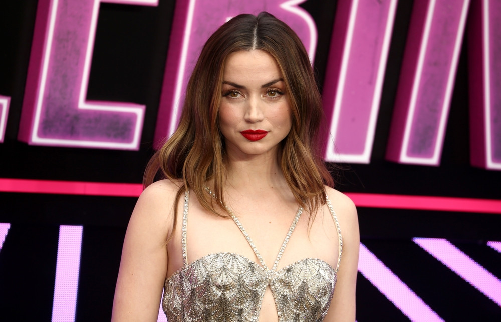 Ана де Армас приревновала Тома Круза к бывшим возлюбленным