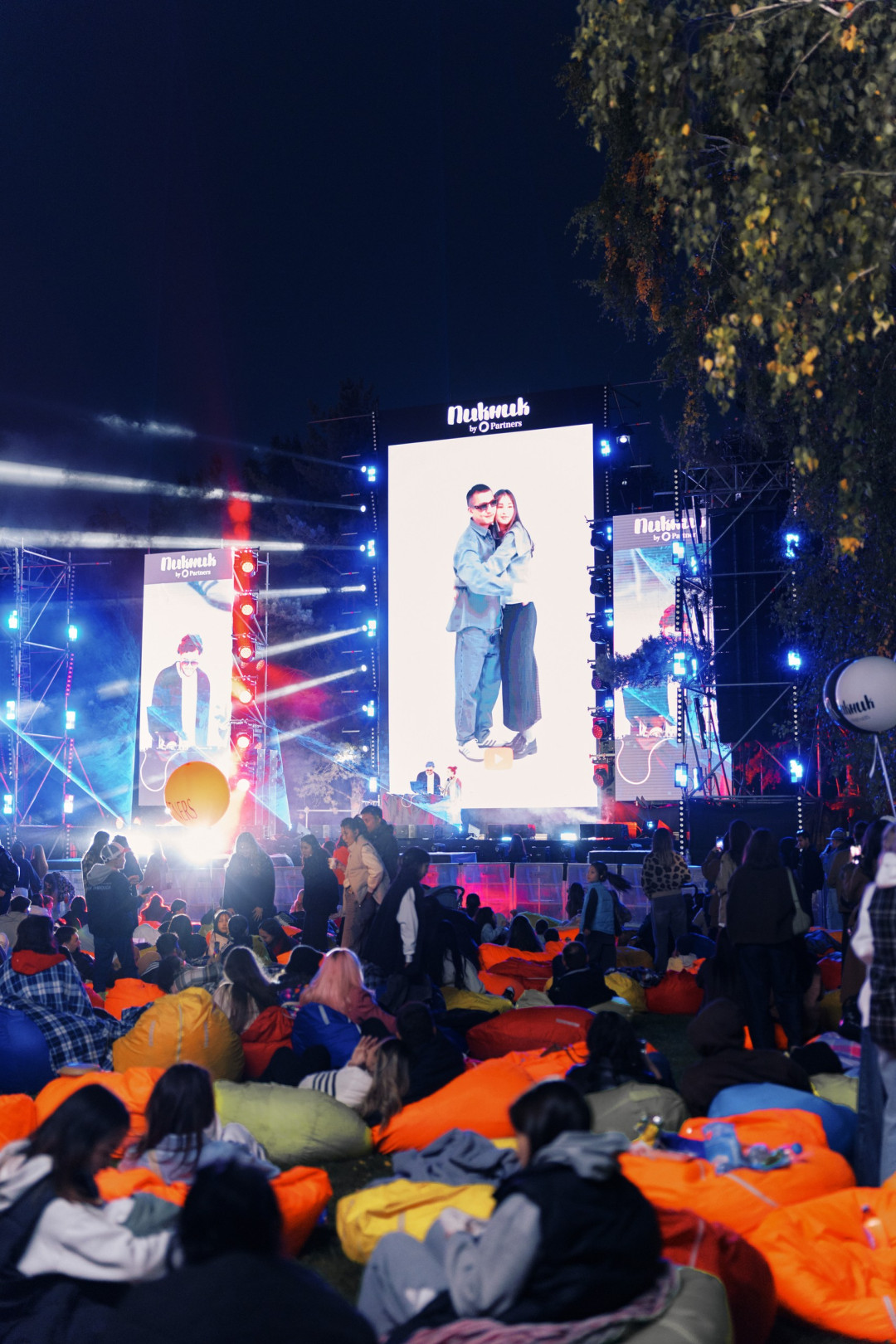 Пикник by Partners: гастрономия, музыка и энергия YSL Beauty Light Club