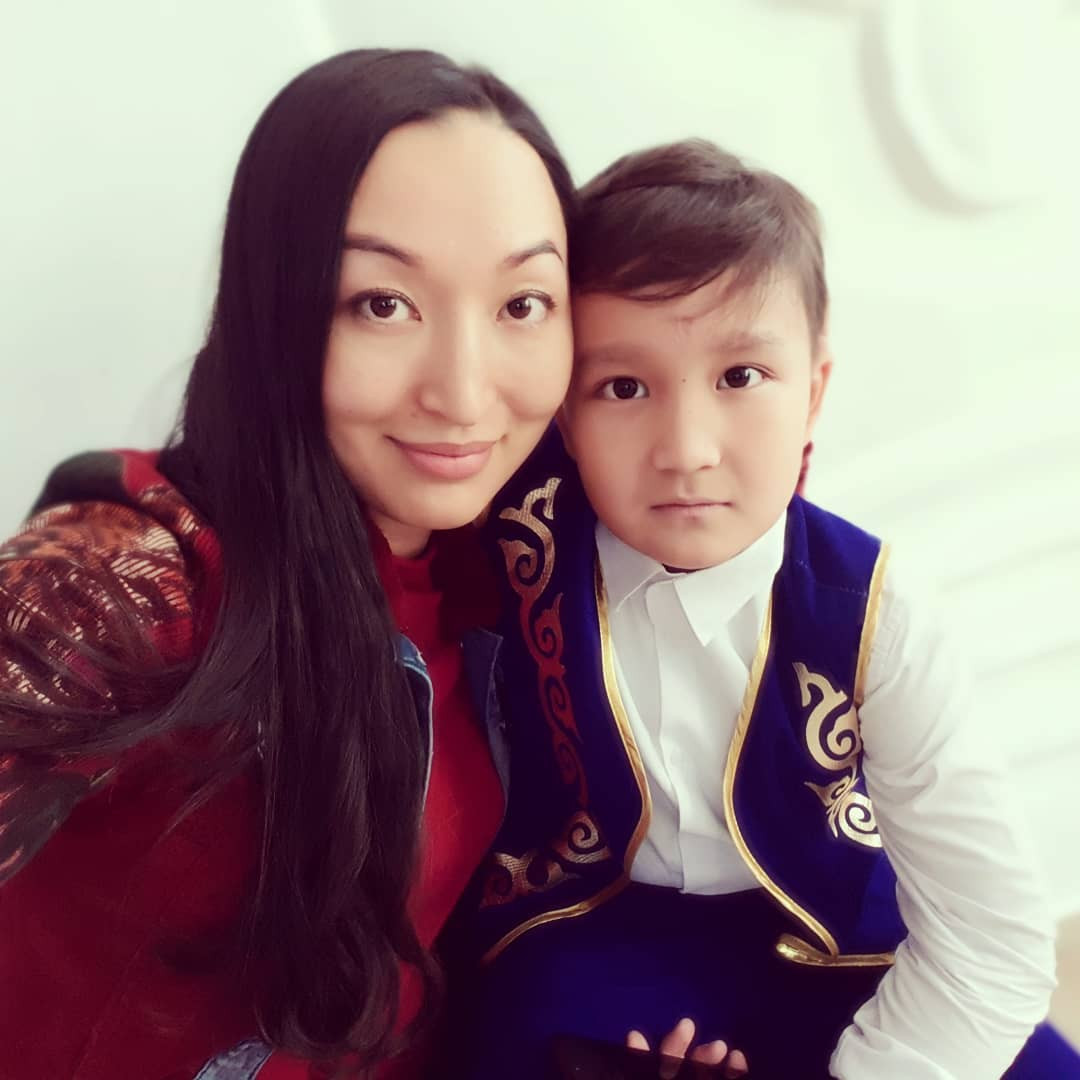 Айқын Төлепбергеннің бұрынғы жары