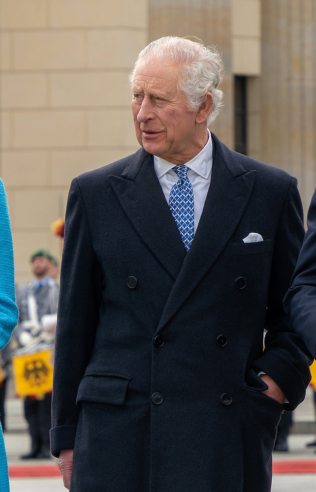 «Очень трогательно»: внутри первой за почти два года встречи принца Гарри и короля Карла III