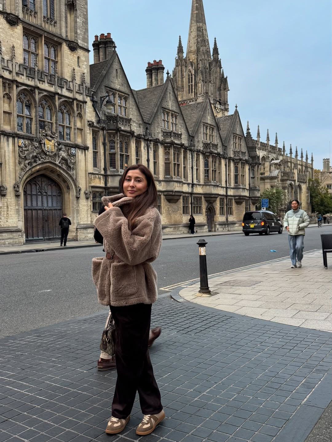 Айнұр Ілиясова