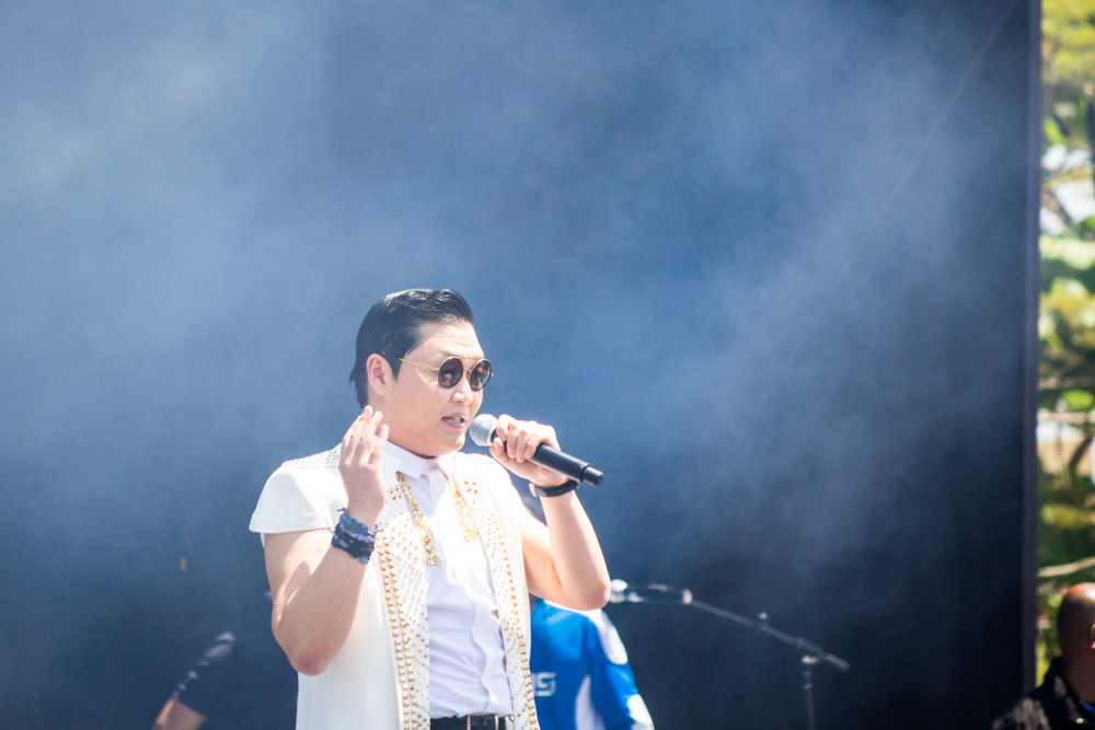 полиция задержала Psy
