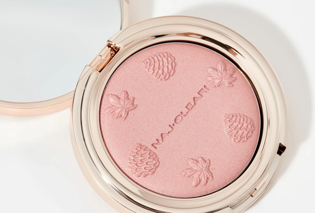 Гид по стойкому макияжу на Новый год