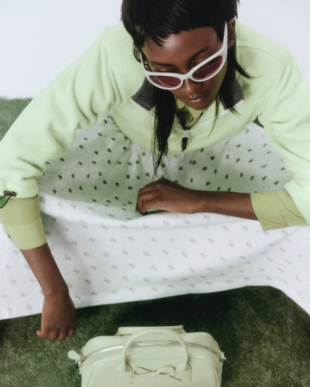 Рекорд ЖАСАУ: ELLE Kazakhstan үшін эксклюзивті түсірілім