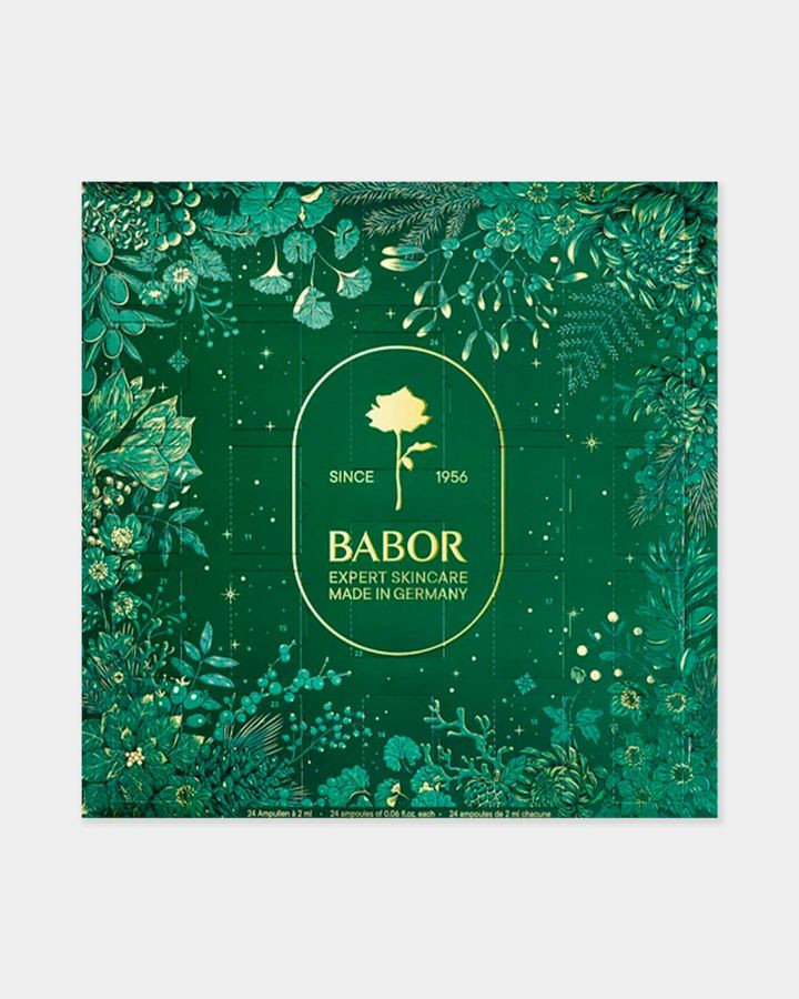 Идеи подарков на Новый год: праздничные бьюти-наборы