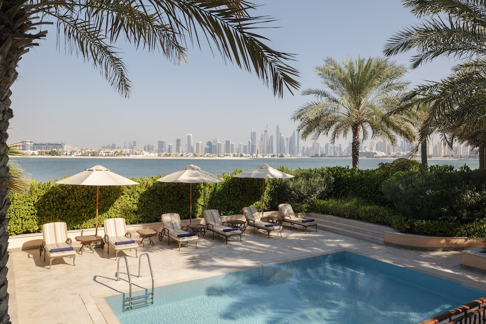 Raﬄes The Palm Dubai: лучшее предложение