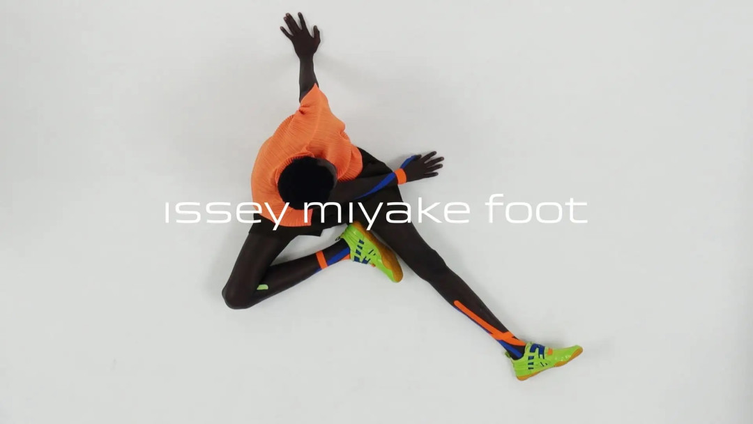 Issey Miyake х ASICS