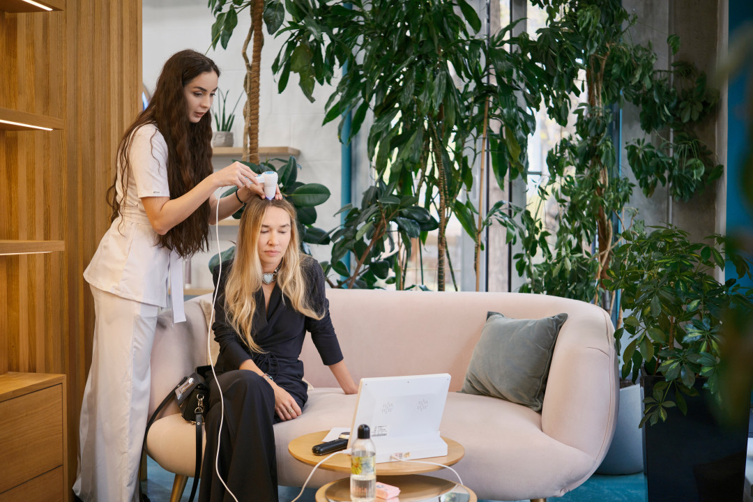 Формулы будущего: эксперт Amway о том, как работает обновленная линия Satinique™