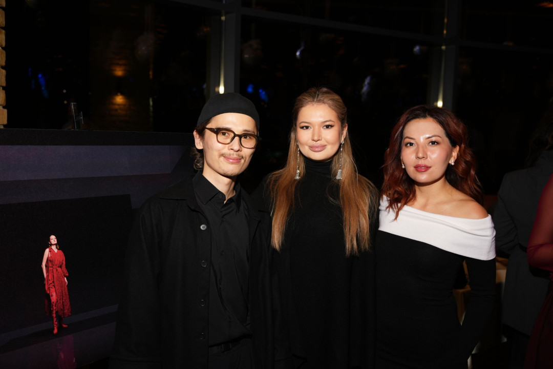 Fashion-балет, фотография и домбра: Ахат Сабидулла раскрыл DOMINO-момент в новом арт-проекте 