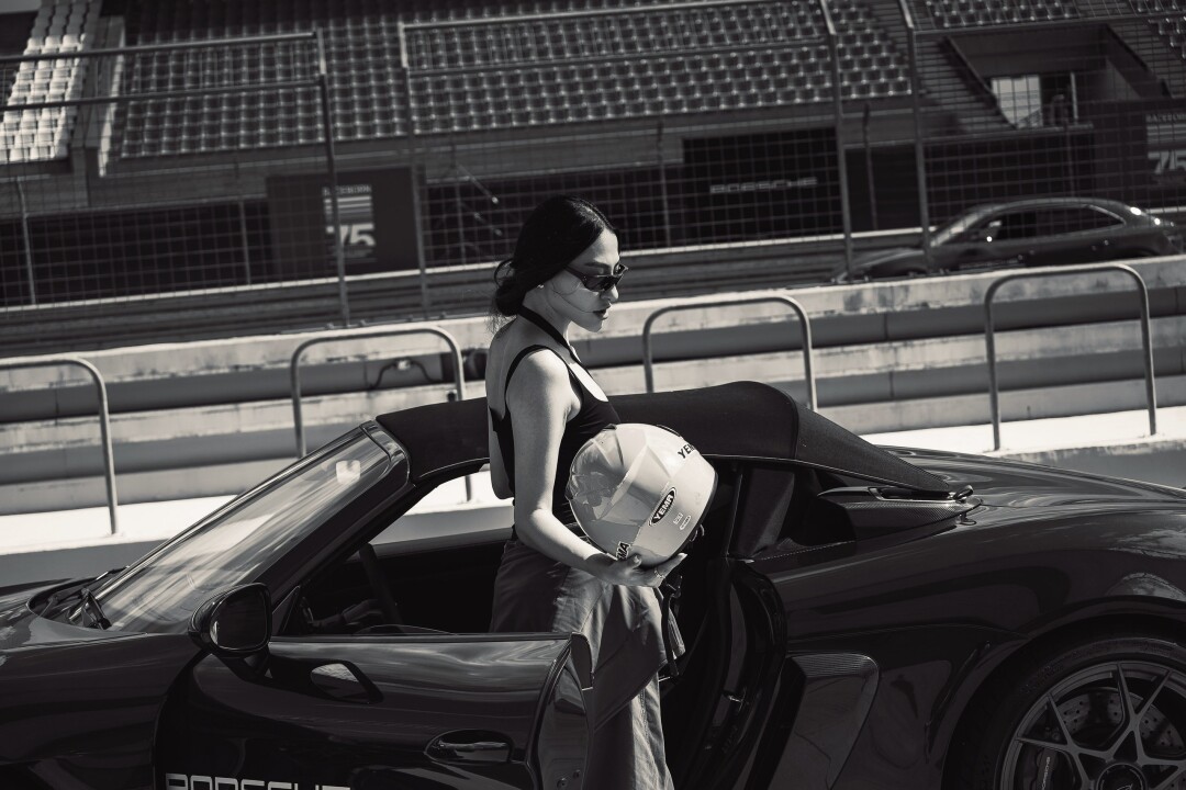 Адреналин, 120 гостей и 250 км/ч на прямой: как прошел Porsche Track Experience 2026 на Sokol International Circuit