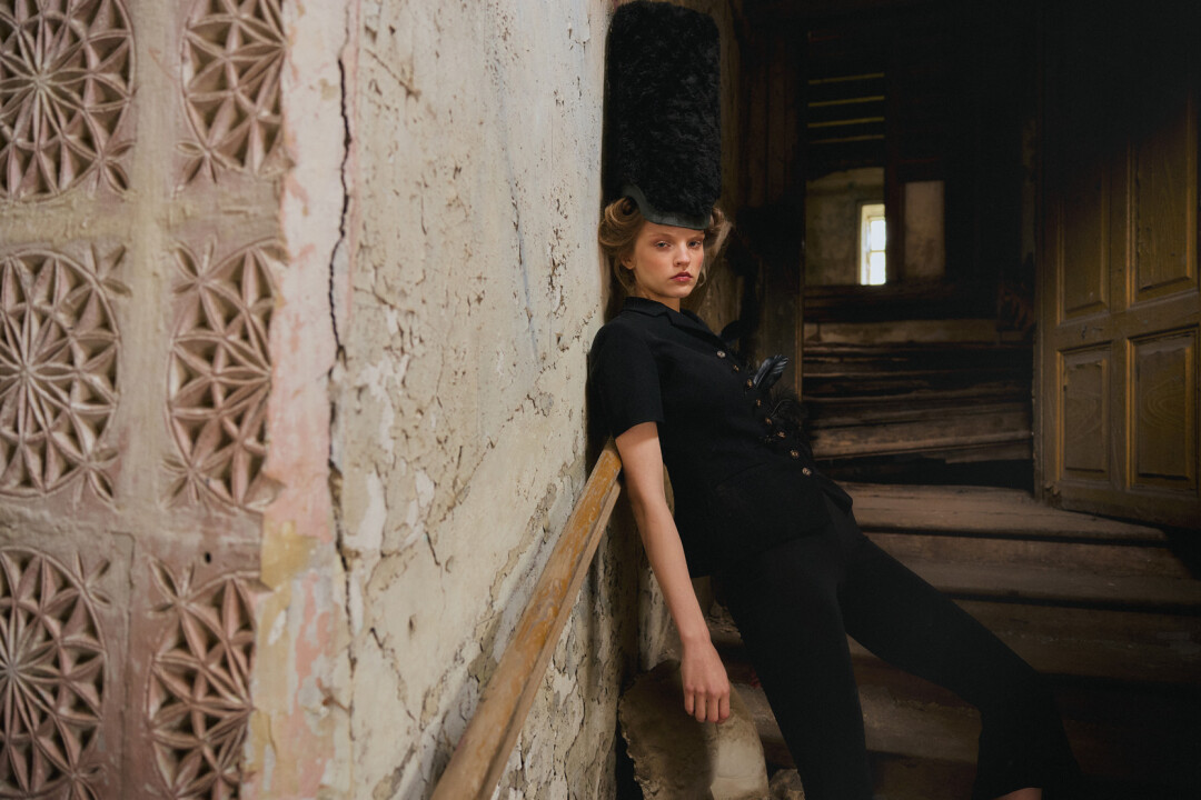 FOR SEVEN NIGHTS, THIS CASTLE IS MINE: эксклюзивная digital-съемка для ELLE Kazakhstan