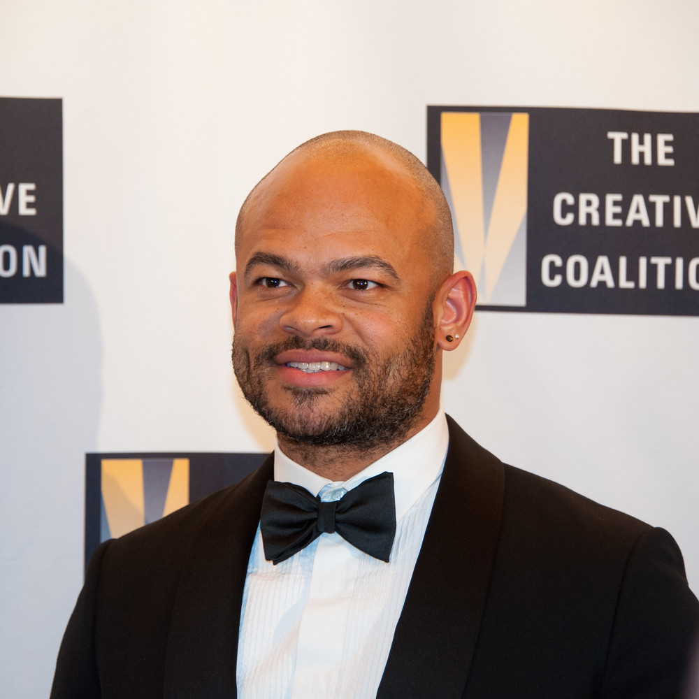 «Невозможно угодить всем»: режиссер сериала «Все честно» вступился за проект