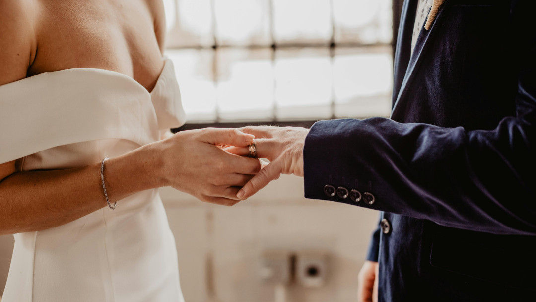 Тұрмысқа шығуға асығыс шешім