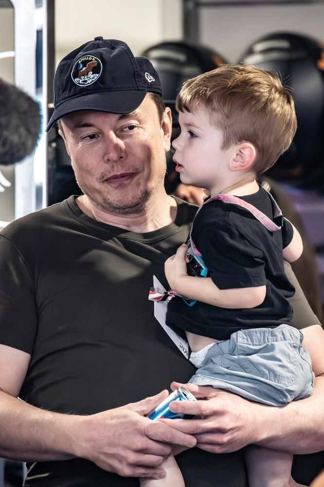 Самые необычные имена детей знаменитостей