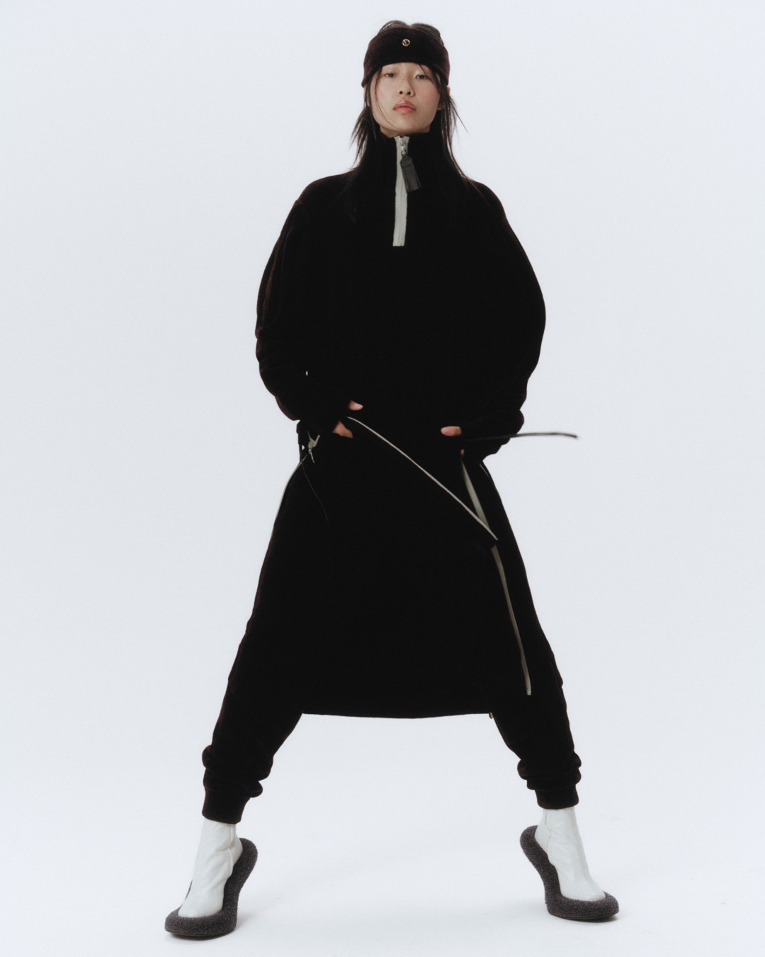 Рекорд ЖАСАУ: ELLE Kazakhstan үшін эксклюзивті түсірілім