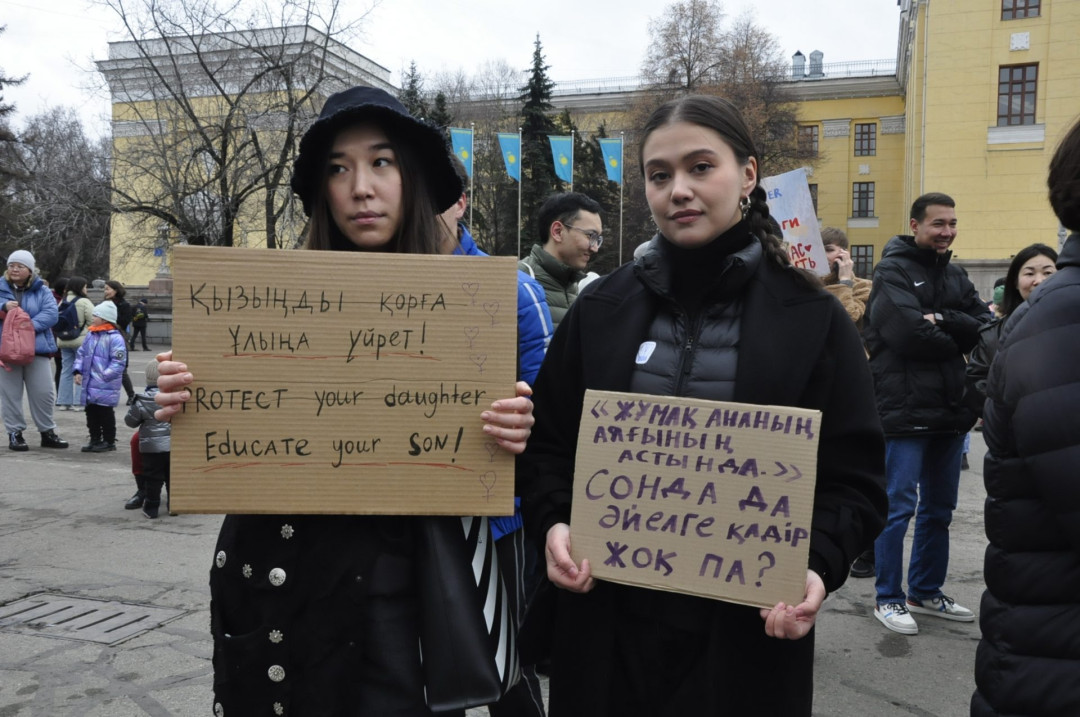 История женского марша в Алматы: когда все началось, как проходило, почему продолжают запрещать