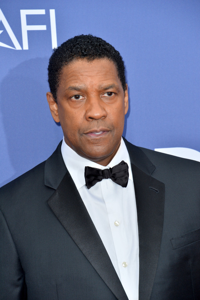 Райан Рейнольдс испортил драматичную сцену Дензела Вашингтона