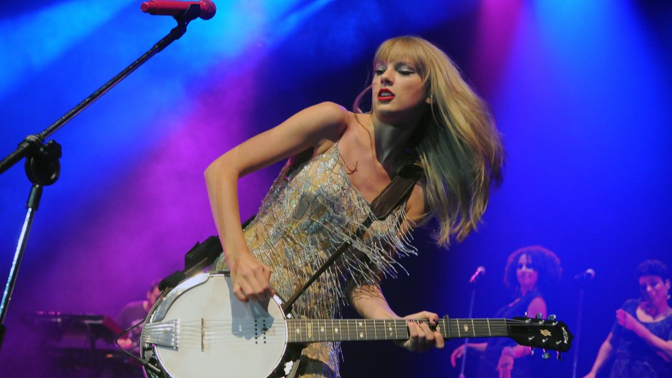 Тейлор Свифт ответила критикам