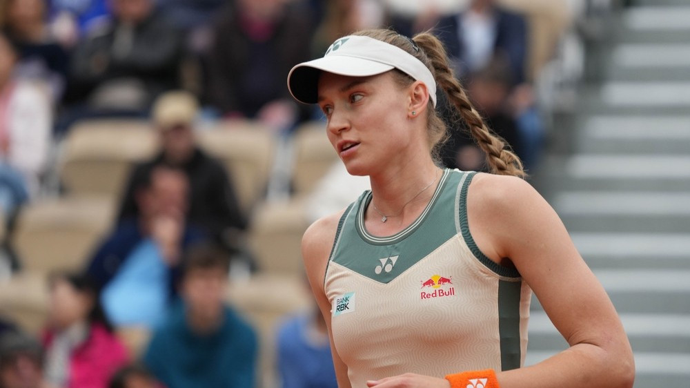 Елена Рыбакина попала в топ-15 самых высокооплачиваемых спортсменок мира