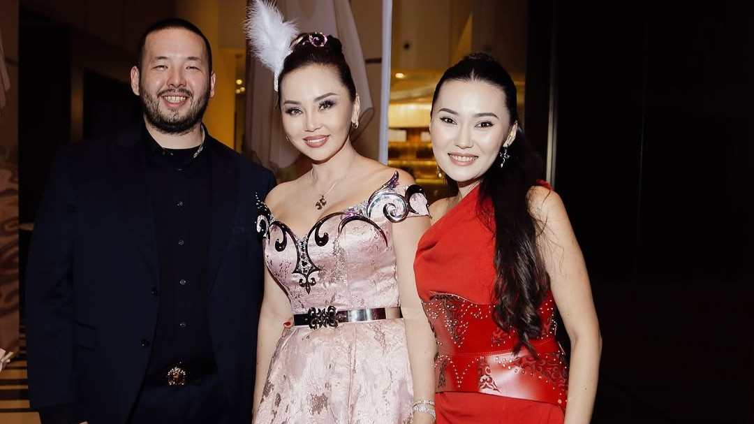 Баян Мақсатқызы мен Айсәуле Бақытбек-Қайдарова