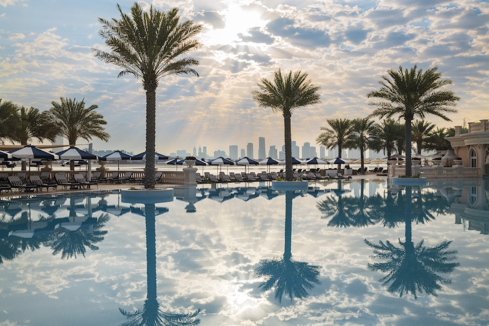 Raﬄes The Palm Dubai: лучшее предложение