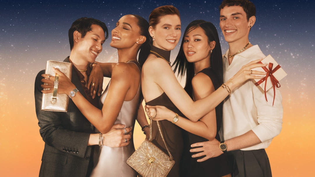 Ювелирное искусство, ароматы и панеттоне: Bvlgari приглашает окунуться в праздничный сезон