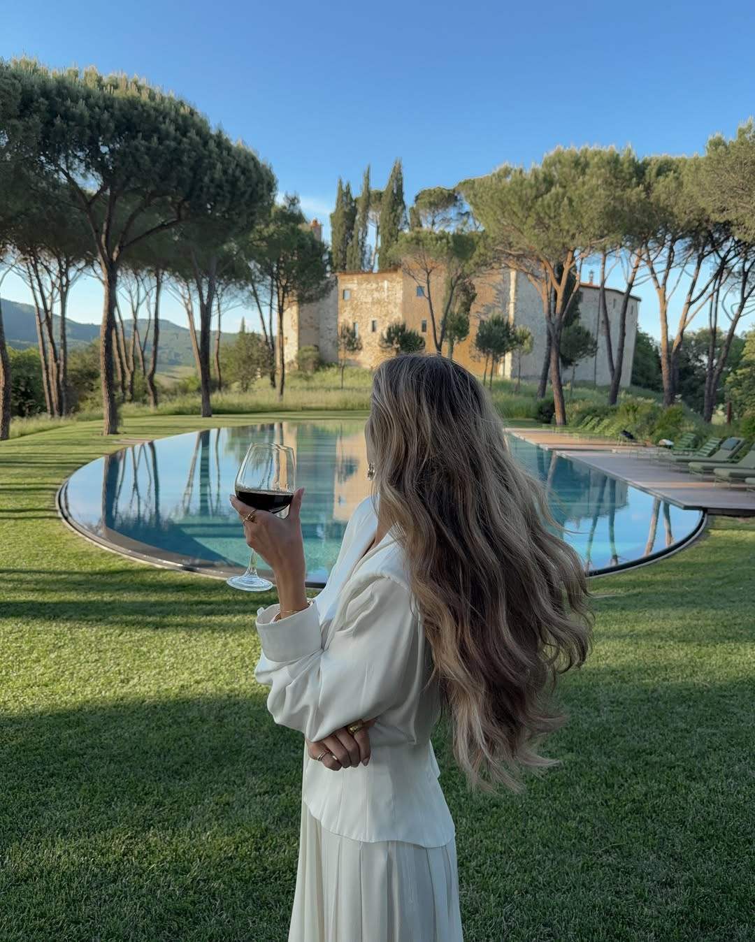 Кез келген күзгі образды сәнді ететін 6 шаш үлгісі