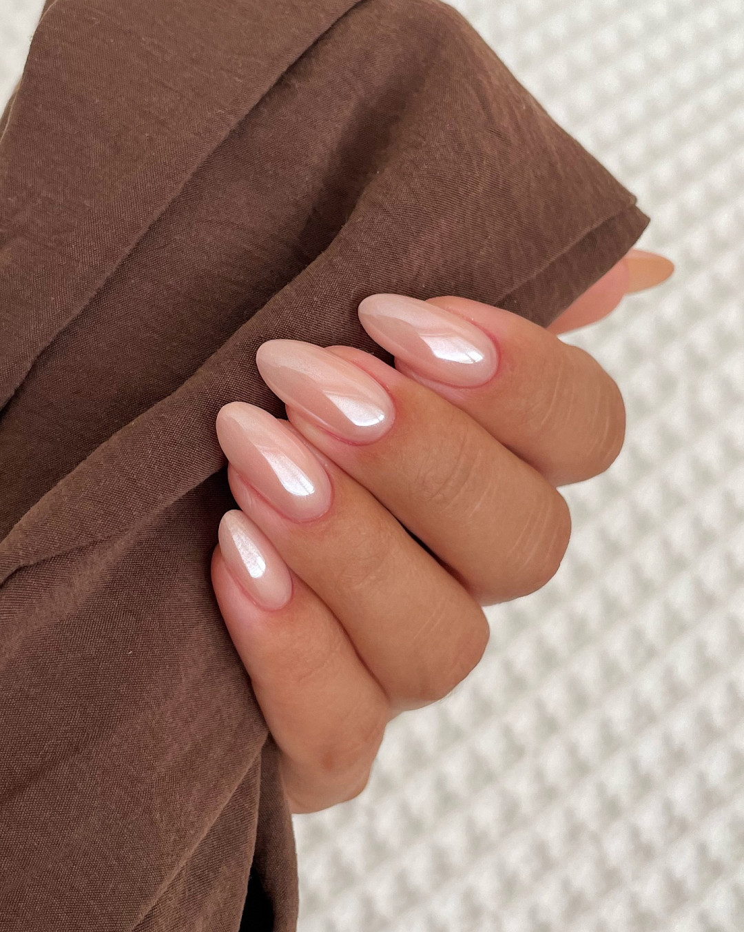 Без вреда для ногтей: 3 блестящих альтернативы гель-лаку