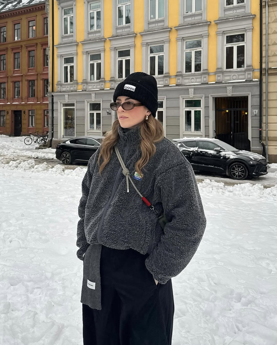 2025/26 қыс маусымына арналған après-ski стиліндегі қандай киімдерді сатып алу керек