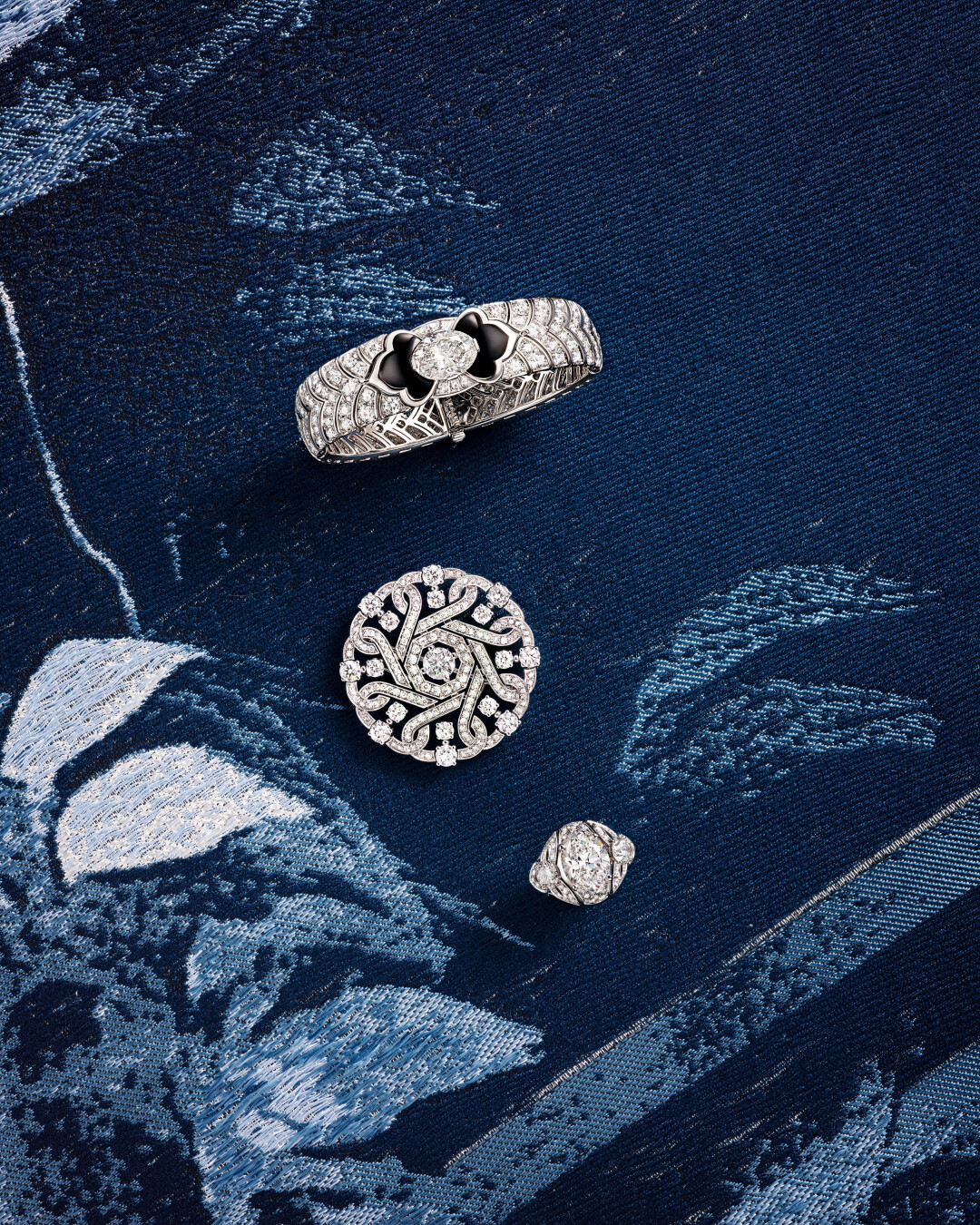Бриллианты кутюрного кроя: Bvlgari представил капсулу, превратившую камни света в драгоценное кружево
