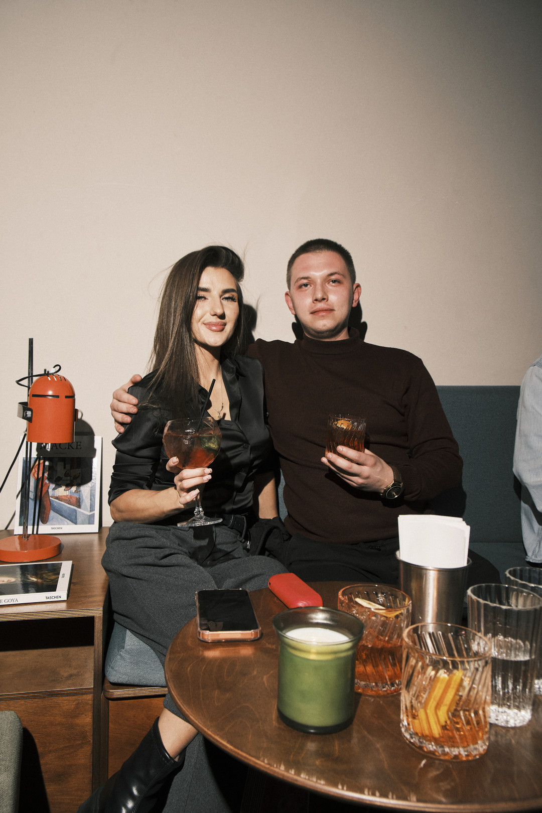 Когда напитки рассказывают истории: три города в одном баре