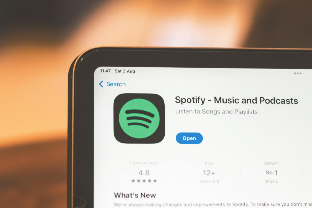 app-store-open-screen-with-spotify-image