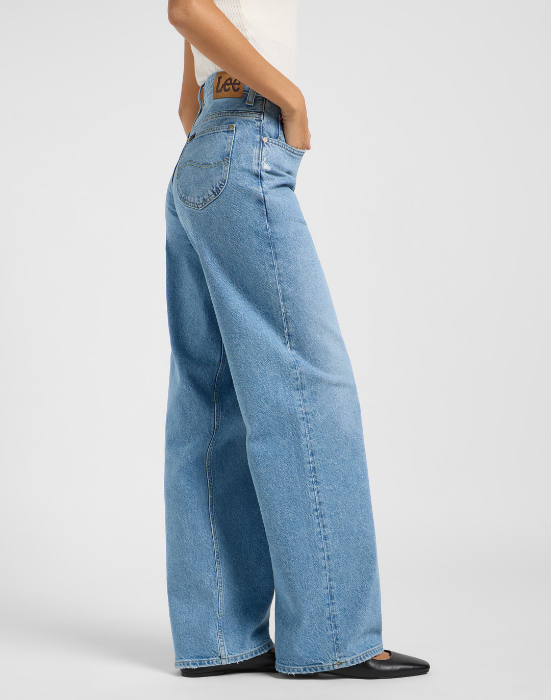 Lee и Wrangler представили новую коллекцию одежды