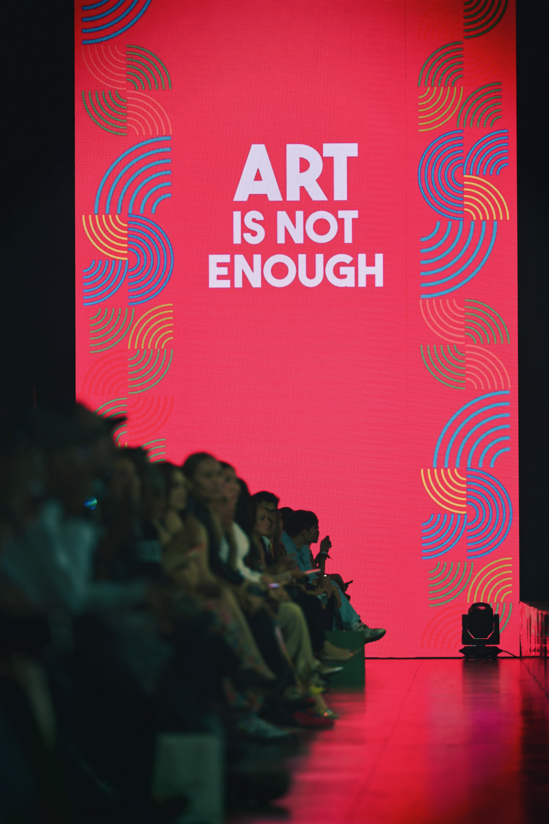 SEEING AND BEING SEEN: как прошел сезон Visa Fashion Week Almaty
