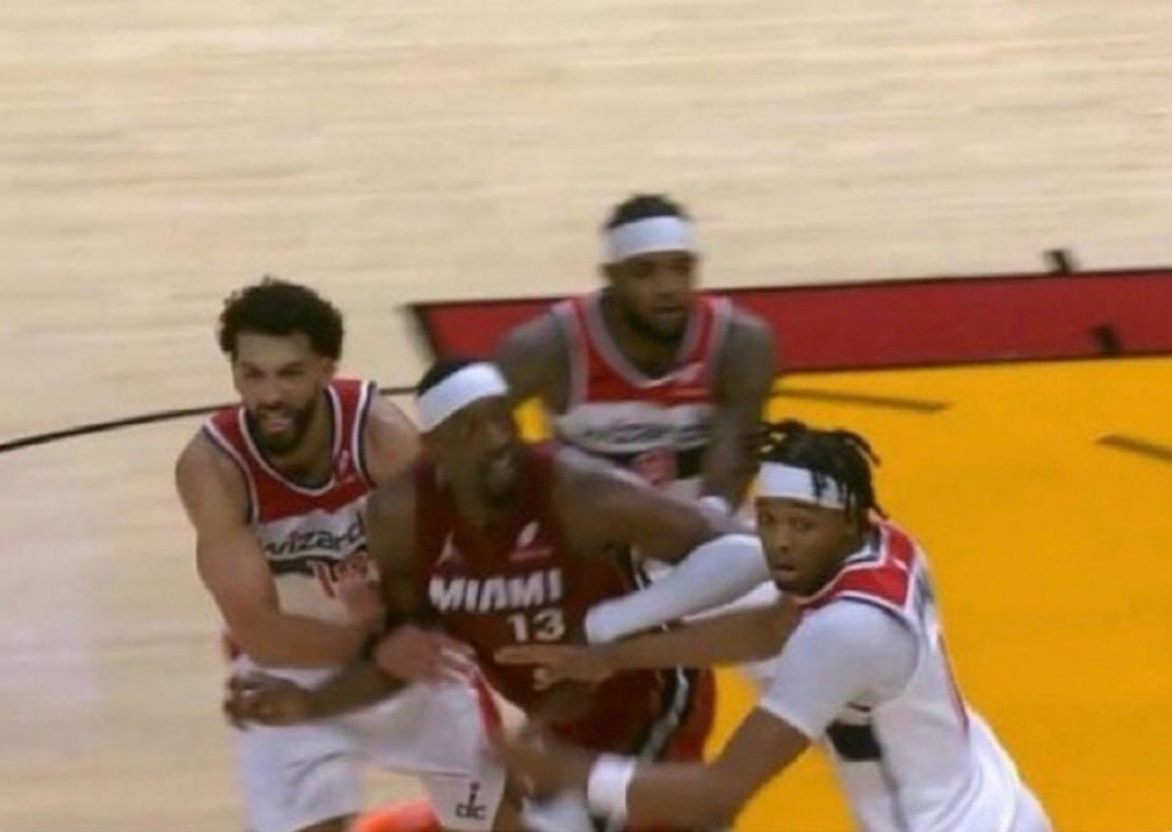 БигБэм и беззащитная лига