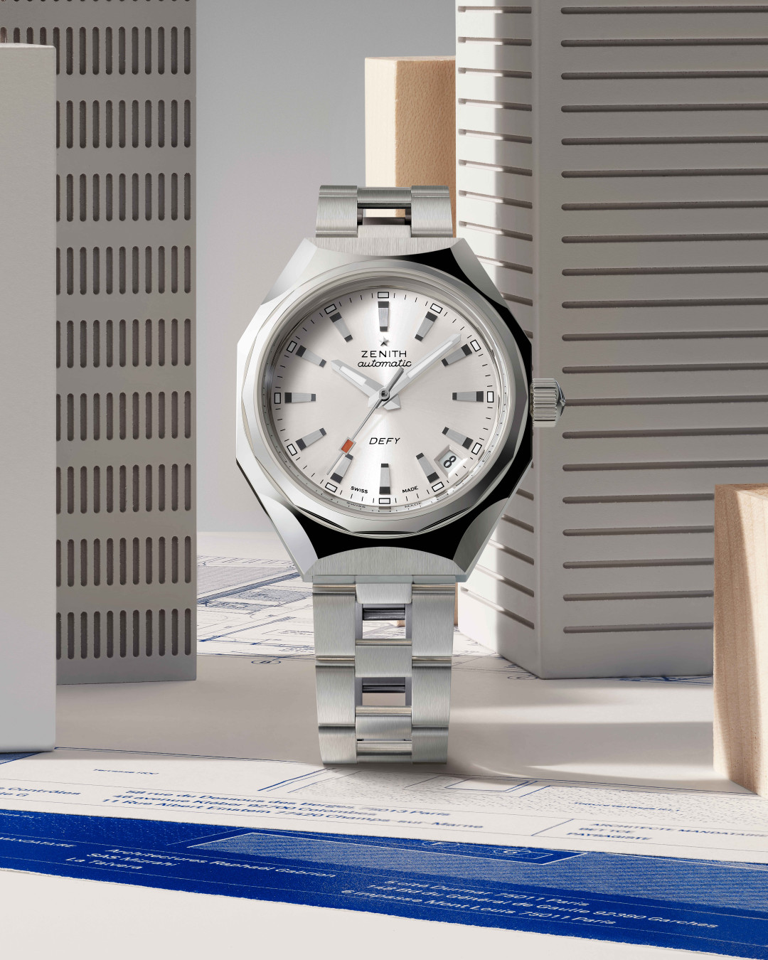 Часы в большом городе