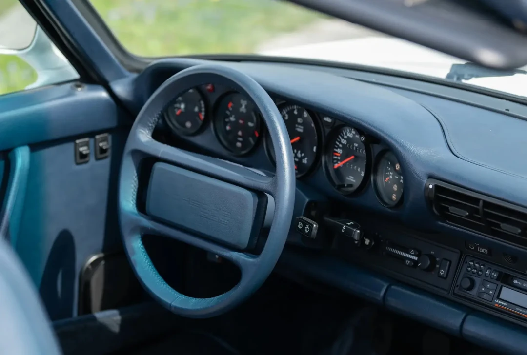 «Единственный экземпляр»: Уникальный Porsche 959 продадут на аукционе