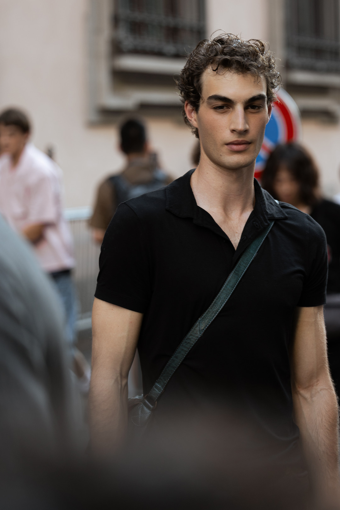 Стритстайл Миланской недели моды после показа Armani
