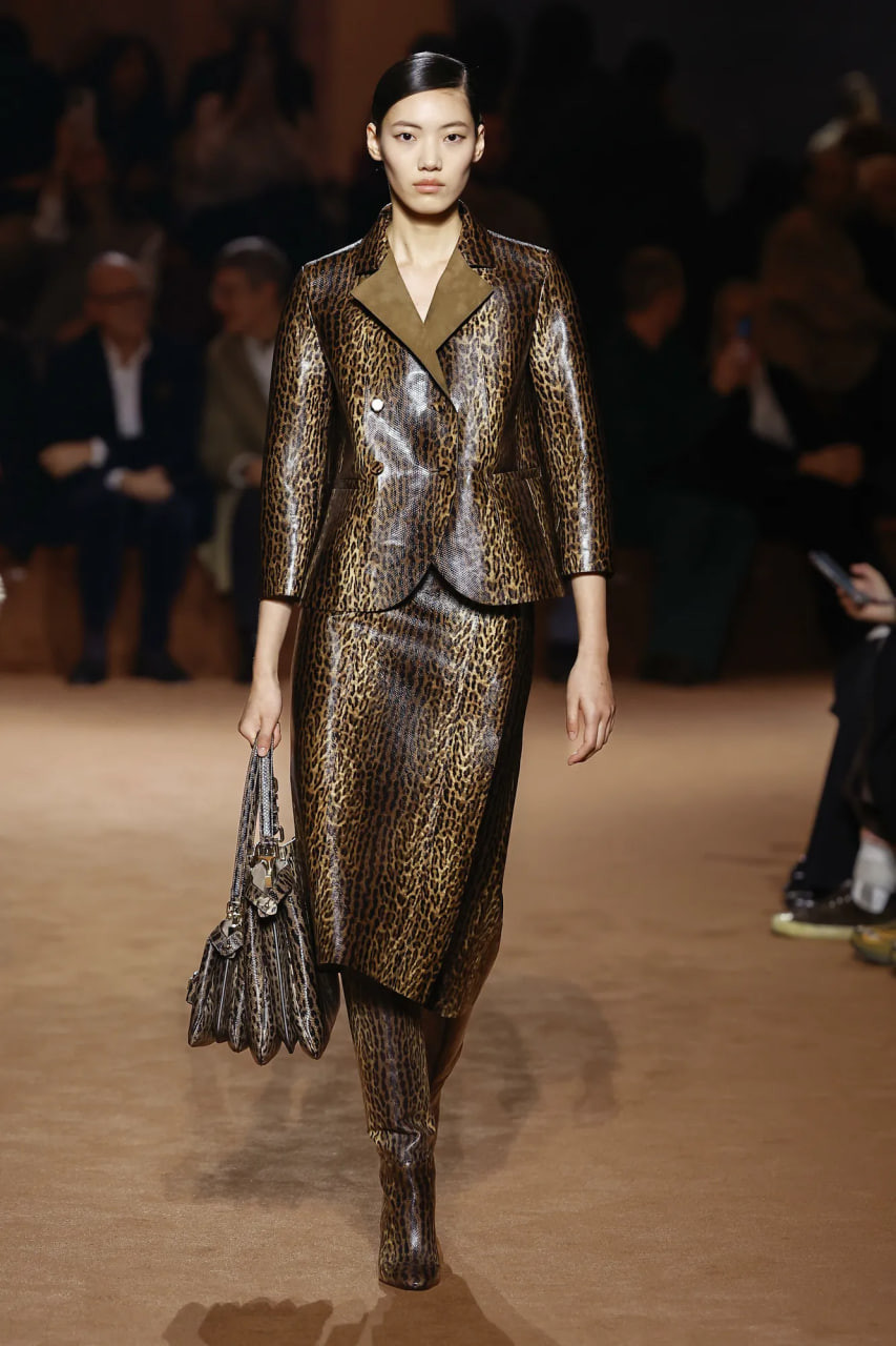 Fendi отметил столетие. Как прошел легендарный показ