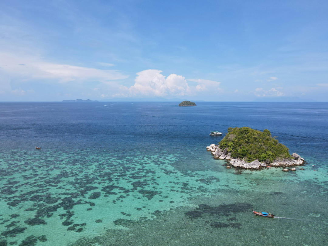 tropical-island-ko-tarutao-satun-thailand-aerial-beach-paradise-image
