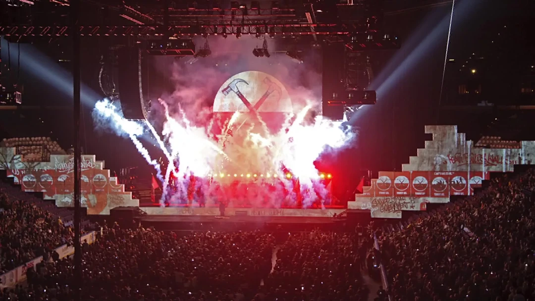 11 лун Дэвида Гилмора
