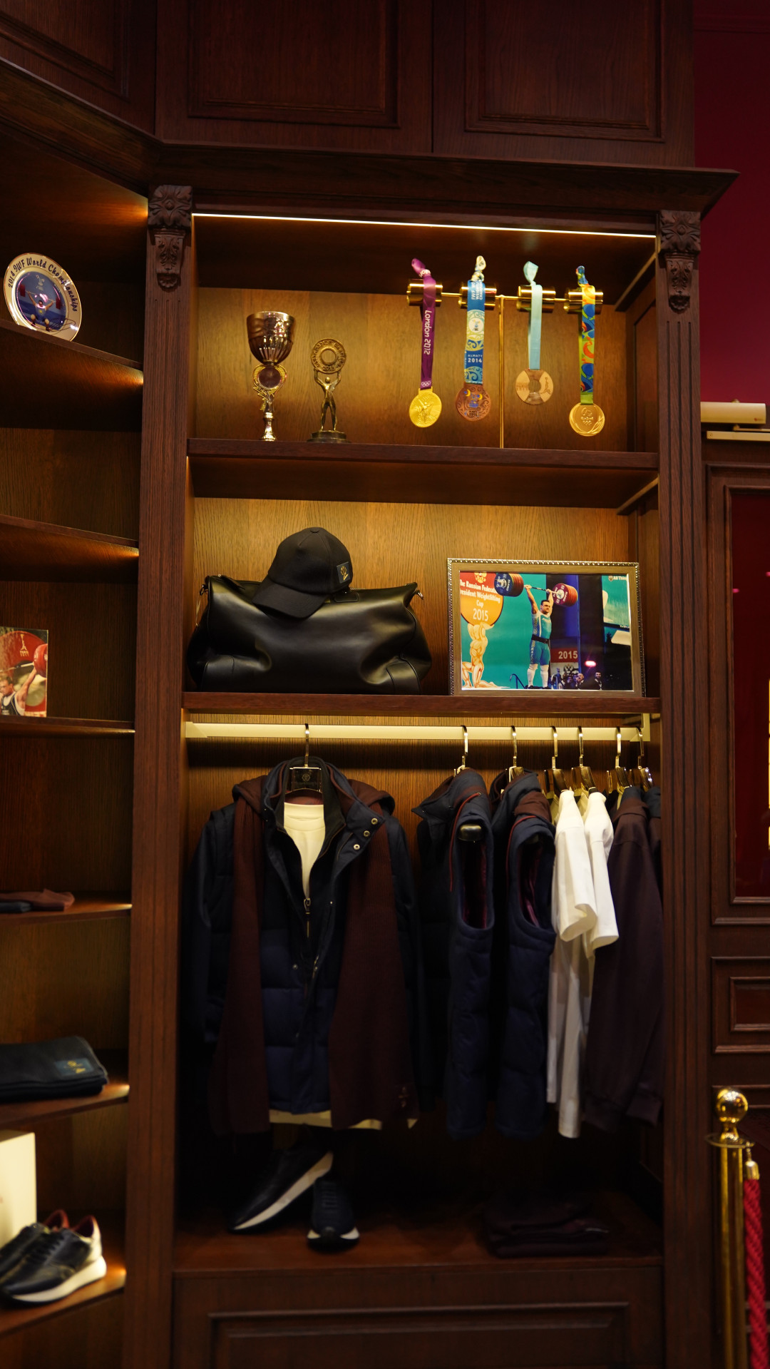 imperatorsky-portnoy-clothing-image