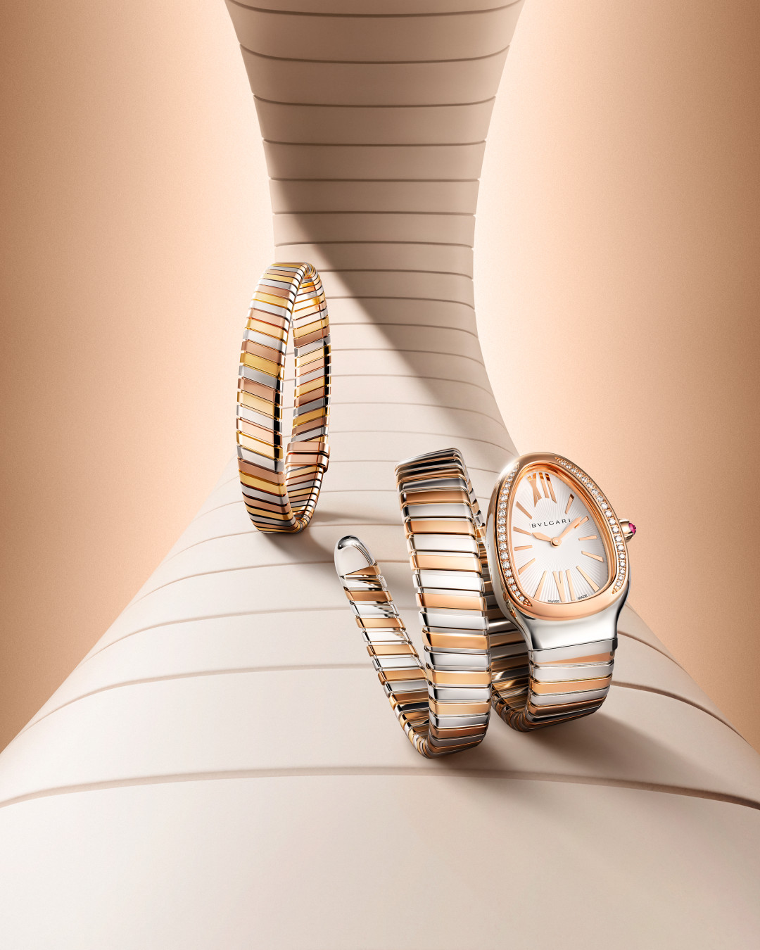 Дебют Bvlgari на Watches & Wonders 2025